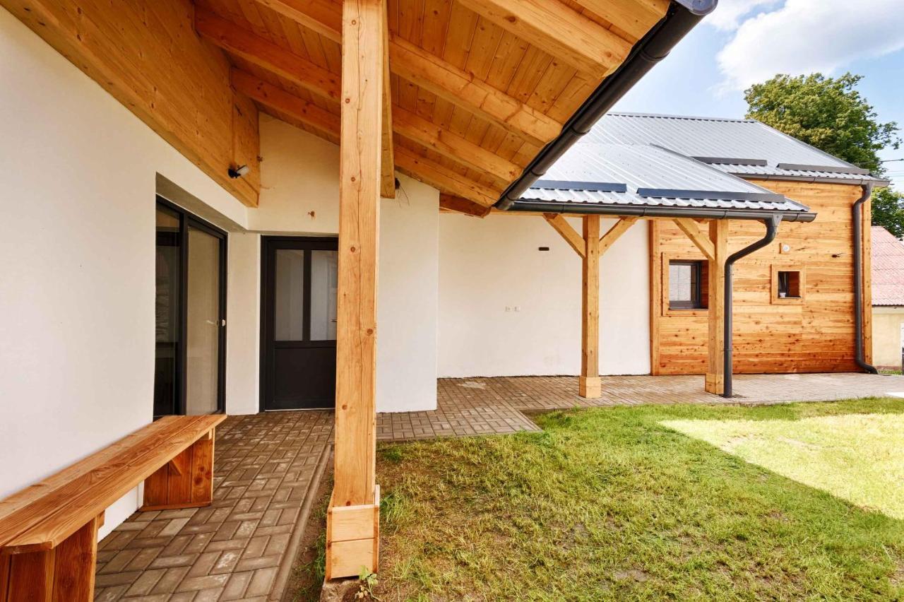 Chalupa Ceska Kanada Guest House Dobrohor Eksteriør bilde