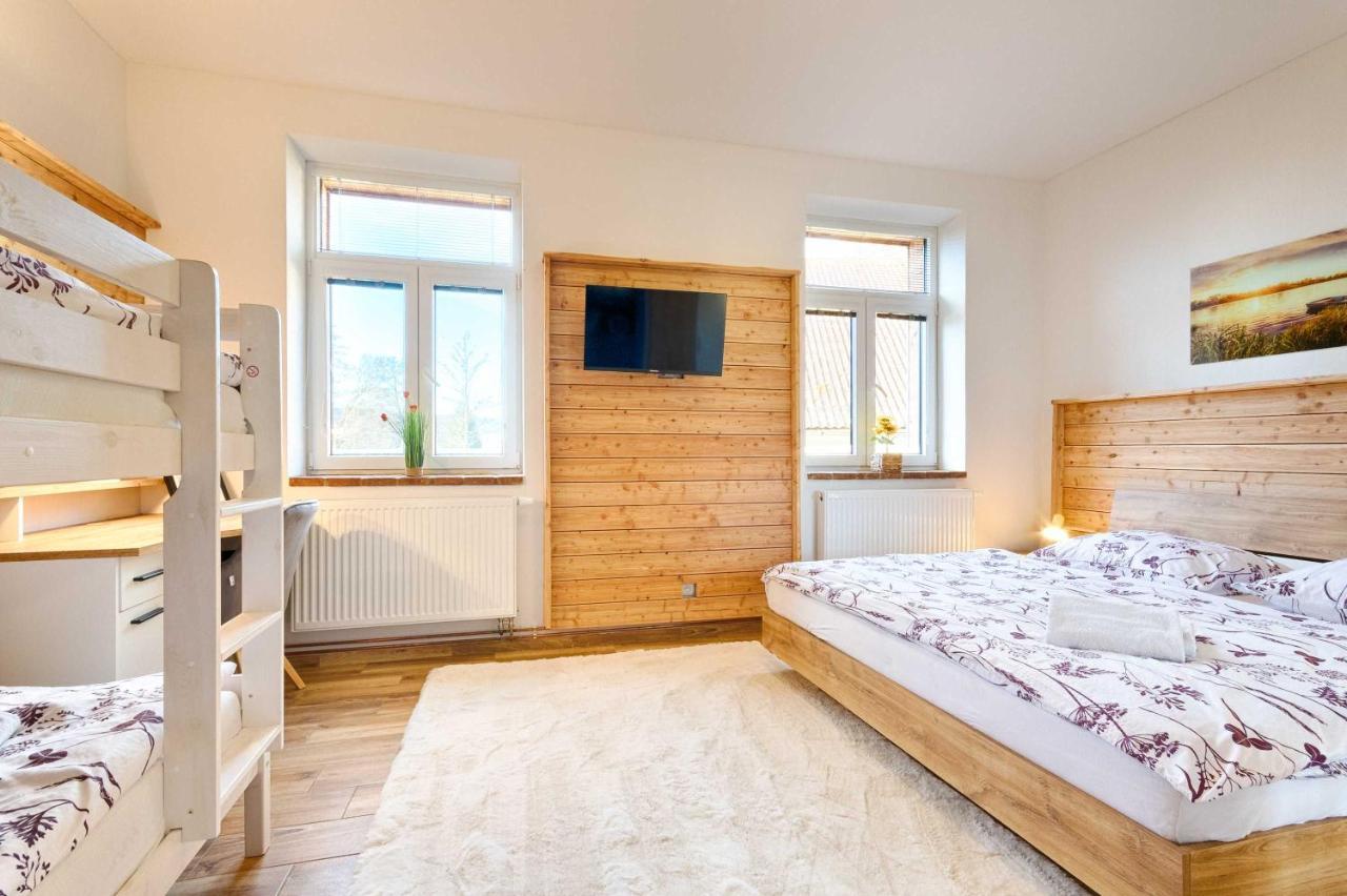 Chalupa Ceska Kanada Guest House Dobrohor Eksteriør bilde