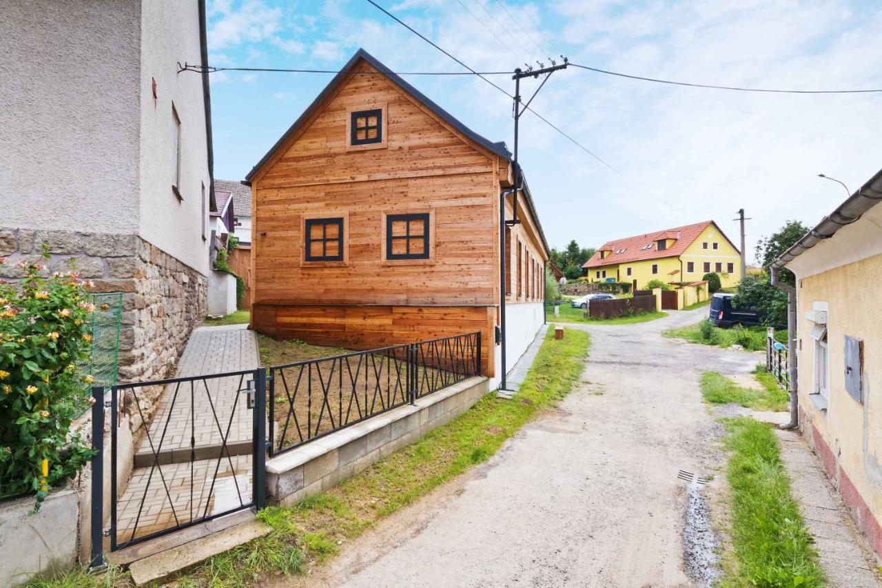 Chalupa Ceska Kanada Guest House Dobrohor Eksteriør bilde